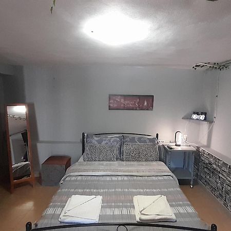 George House Apartman Leonídio Kültér fotó